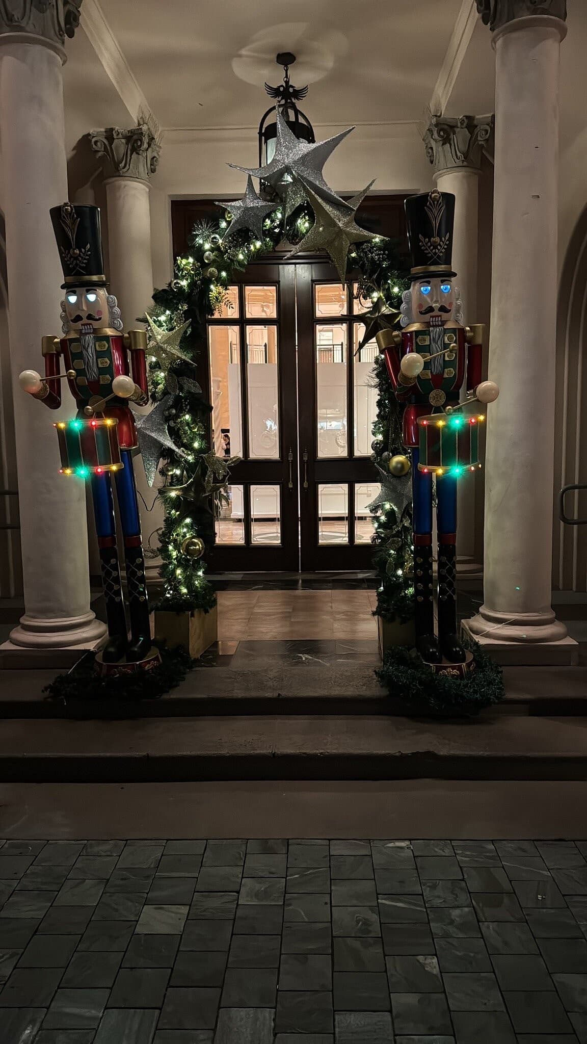 Hotel Colonnade Coral Gables festive entrance decor
