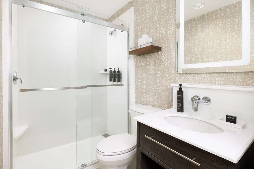 Modern bathroom at Hotel Continental Miami Beach