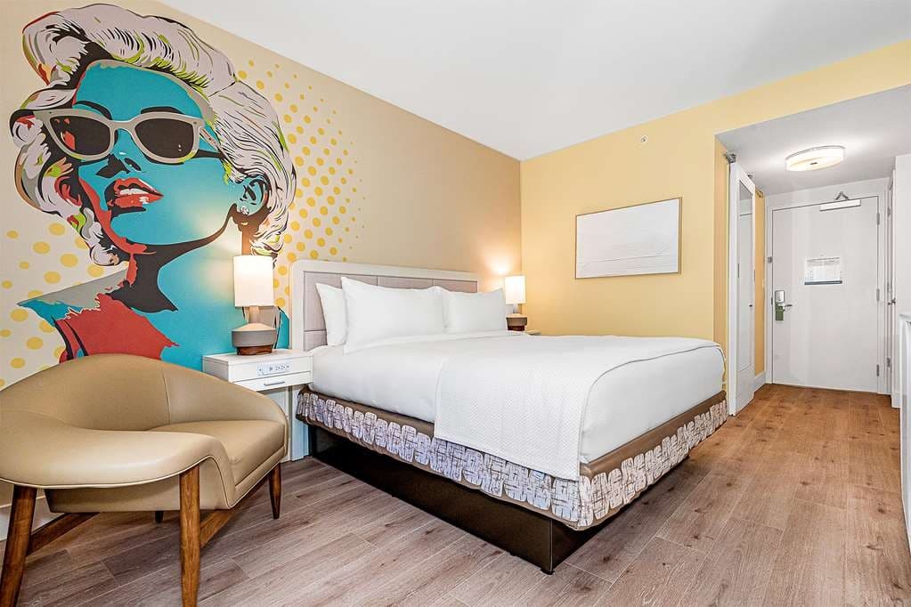 Stylish room at Hotel Continental Miami Beach