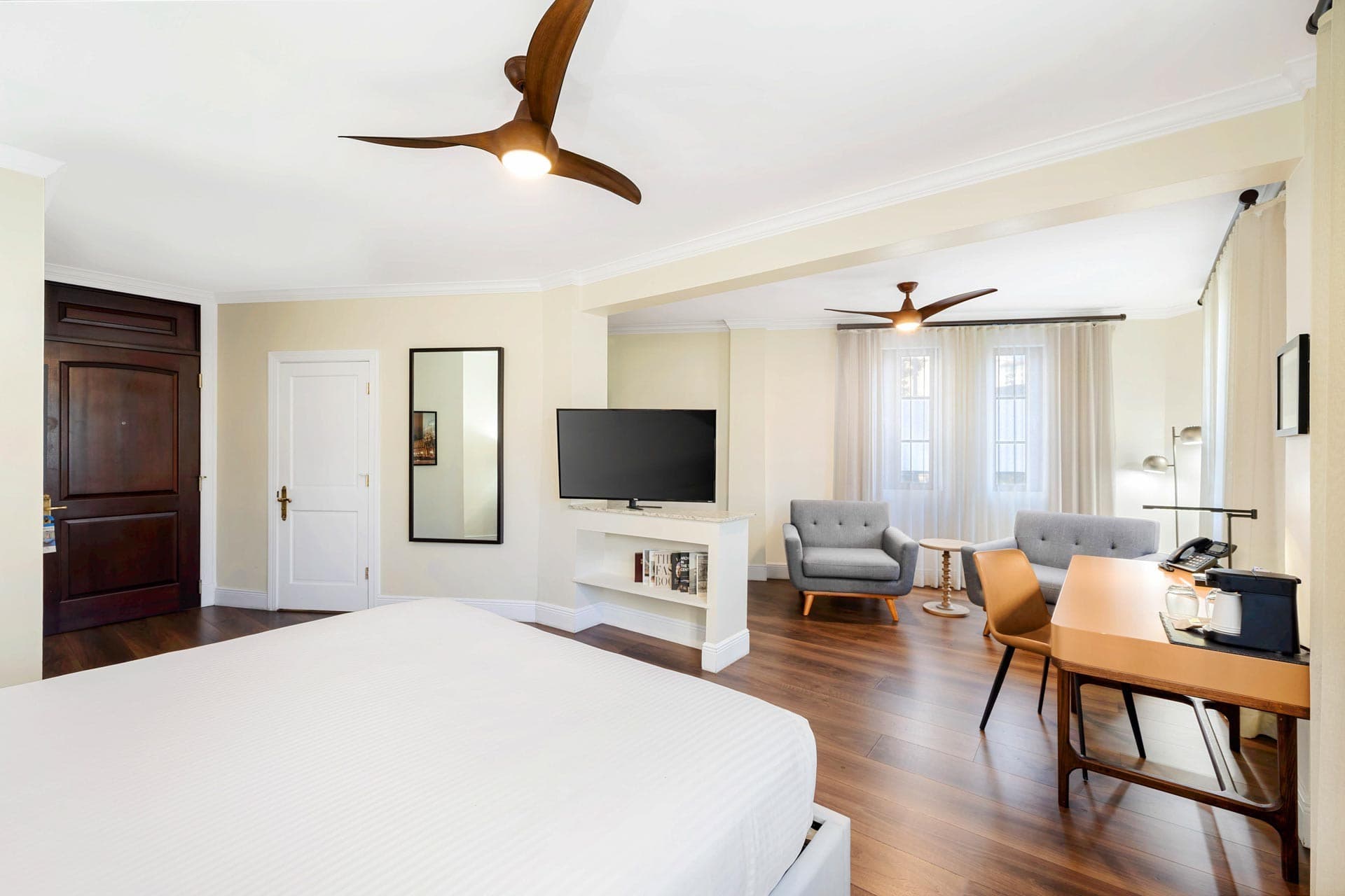 Hotel St. Michel room in Coral Gables
