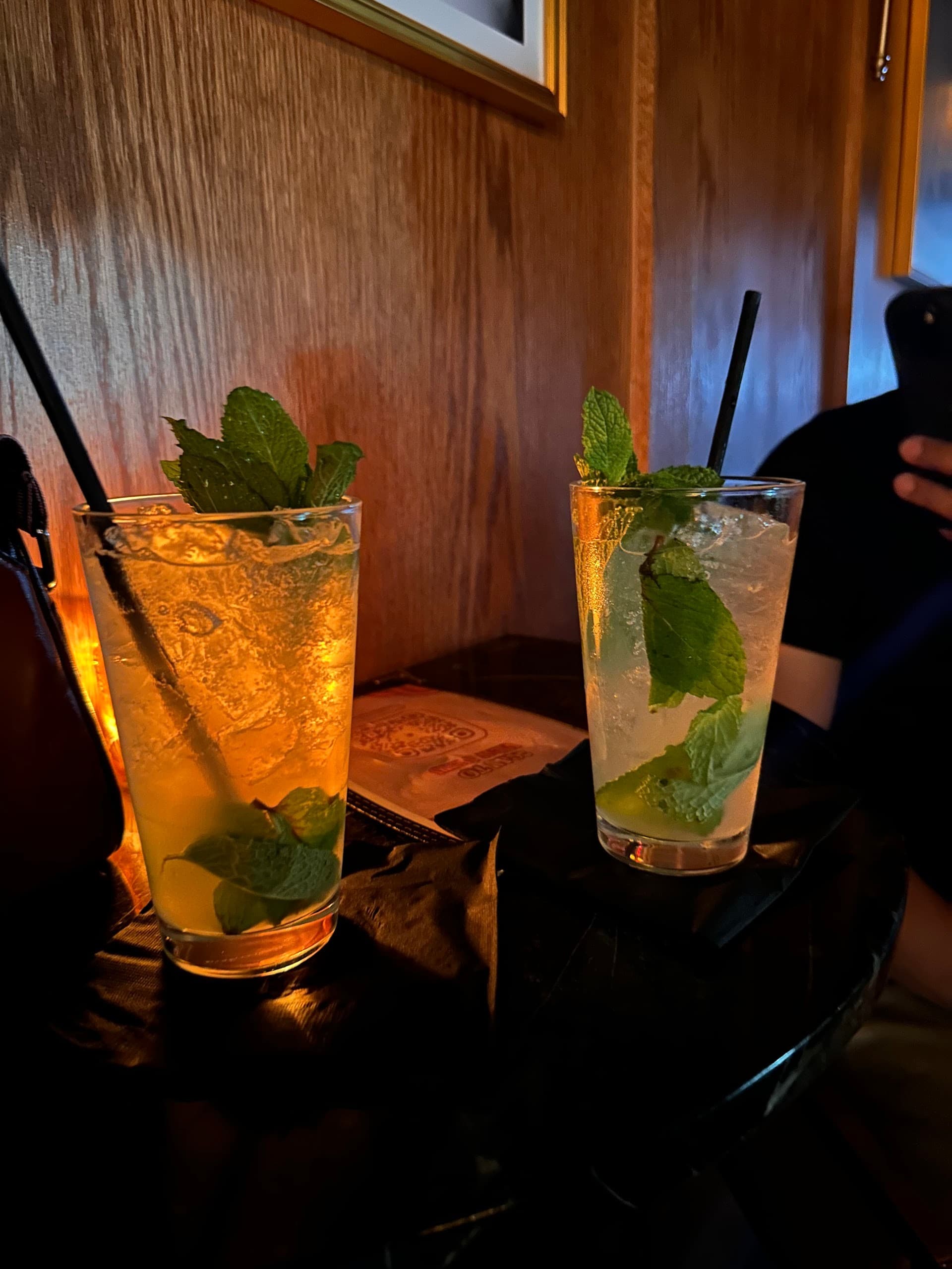 Cocktails at Hoy Como Ayer, Miami nightlife