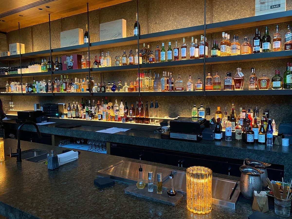 Hutong Miami bar with extensive liquor selection