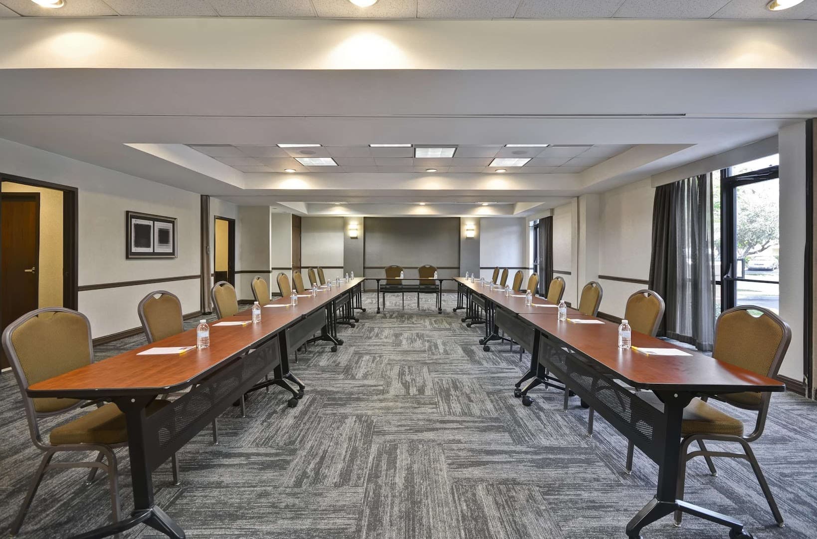 Hyatt Place Miami Airport-West/Doral meeting room setup