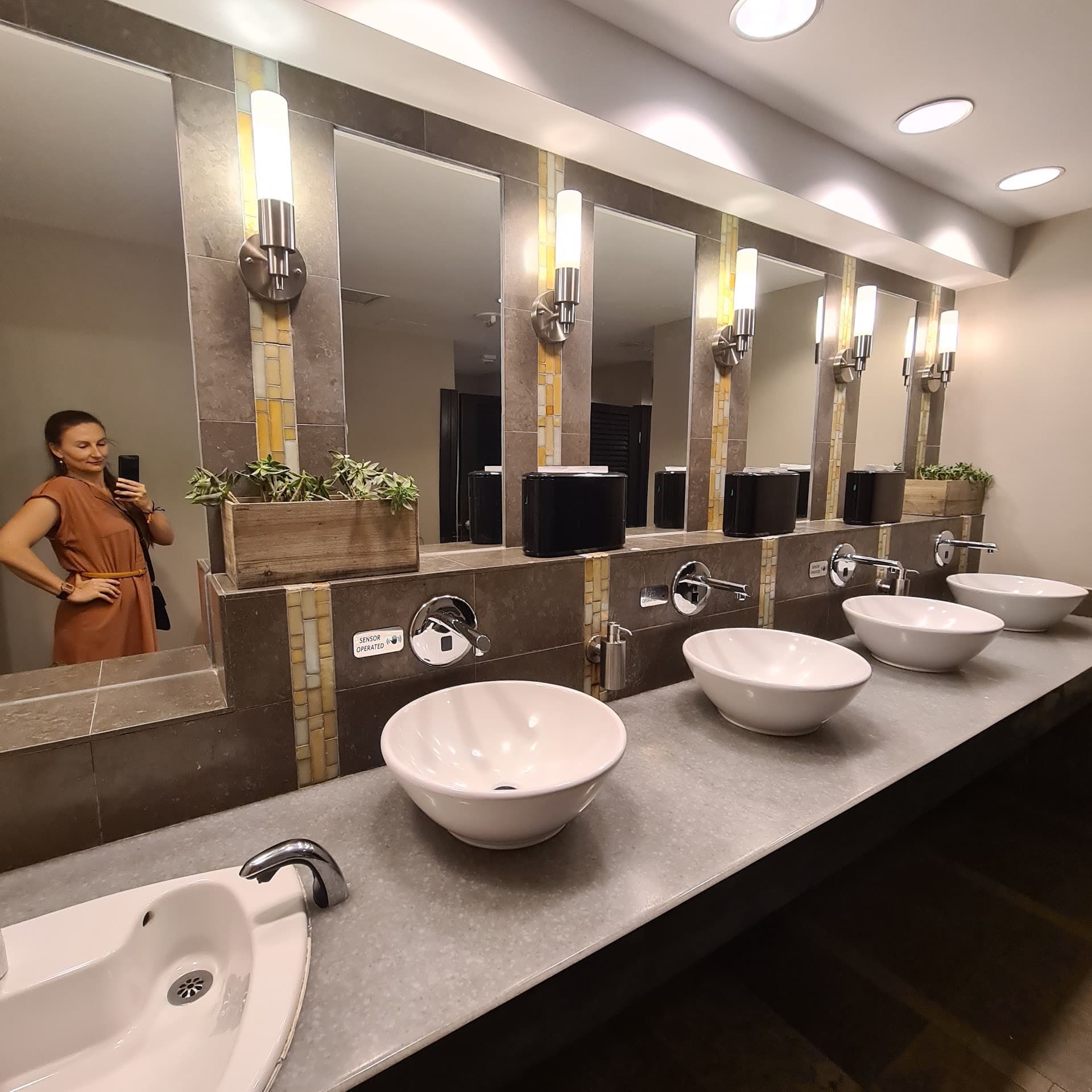 Modern bathroom at Hyatt Regency Miami in Miami