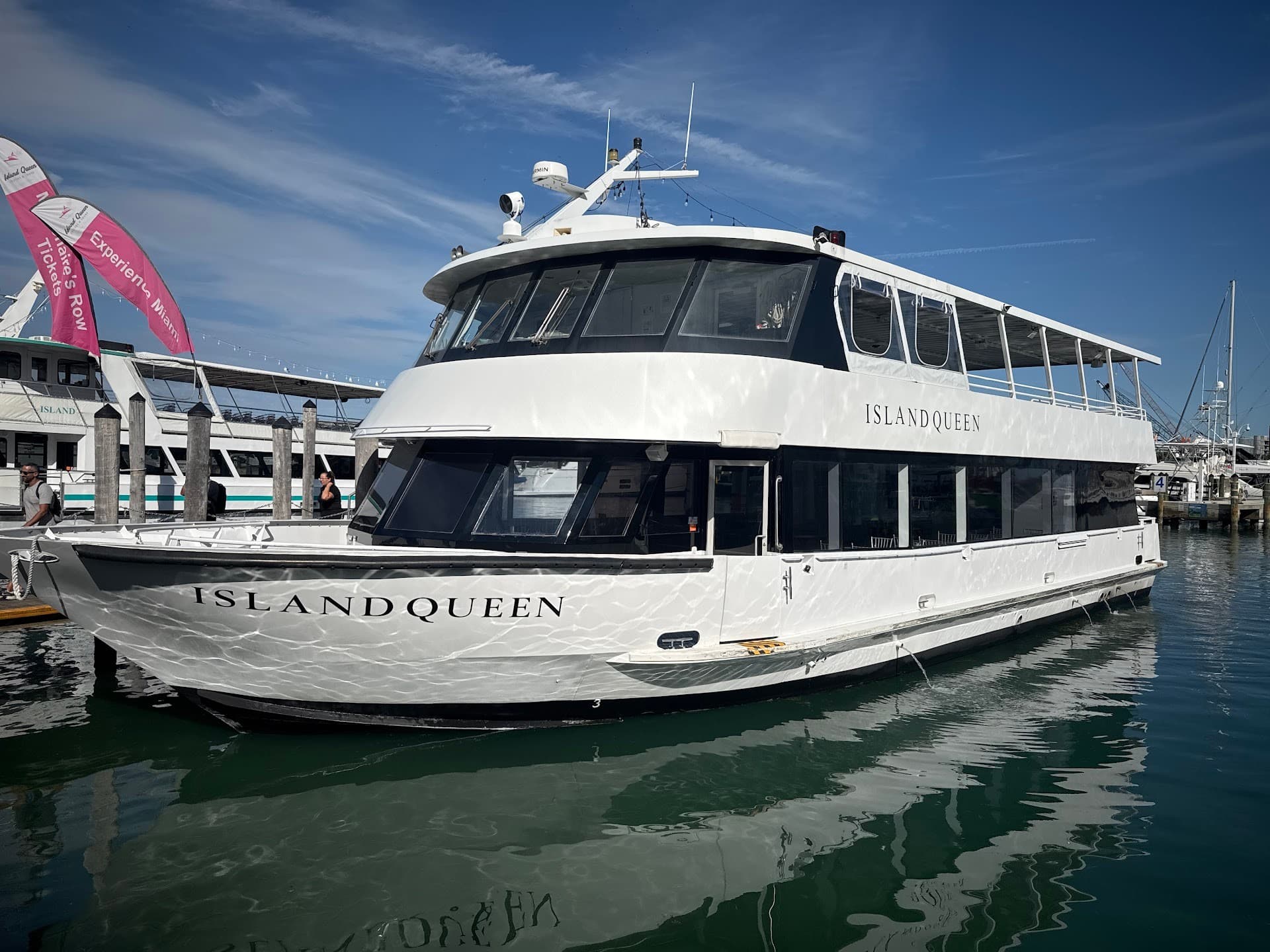 Island Queen Cruises & Tours boat in Miami