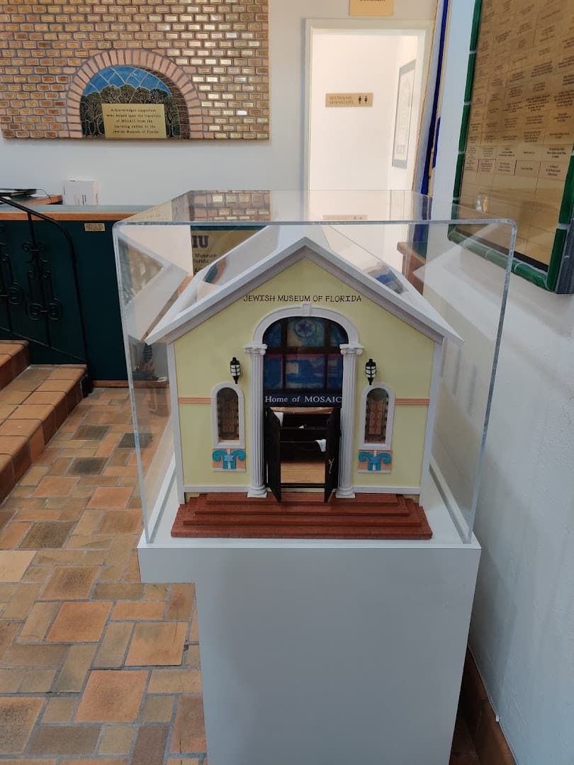 Model of Jewish Museum of Florida-FIU in Miami Beach