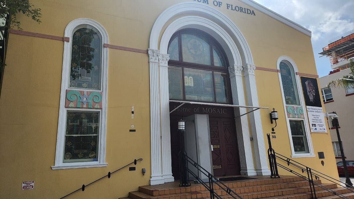 Jewish Museum of Florida-FIU exterior view in Miami Beach