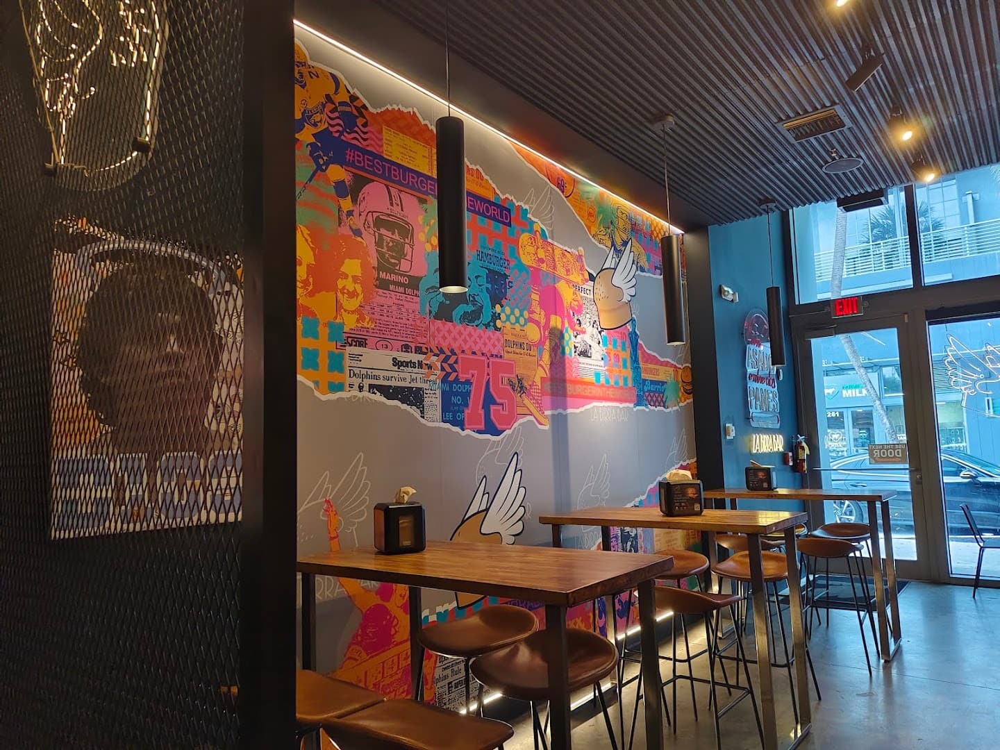 La Birra Bar interior design in Wynwood, Miami