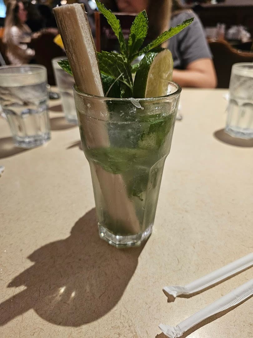 Refreshing mojito at La Carreta in Miami