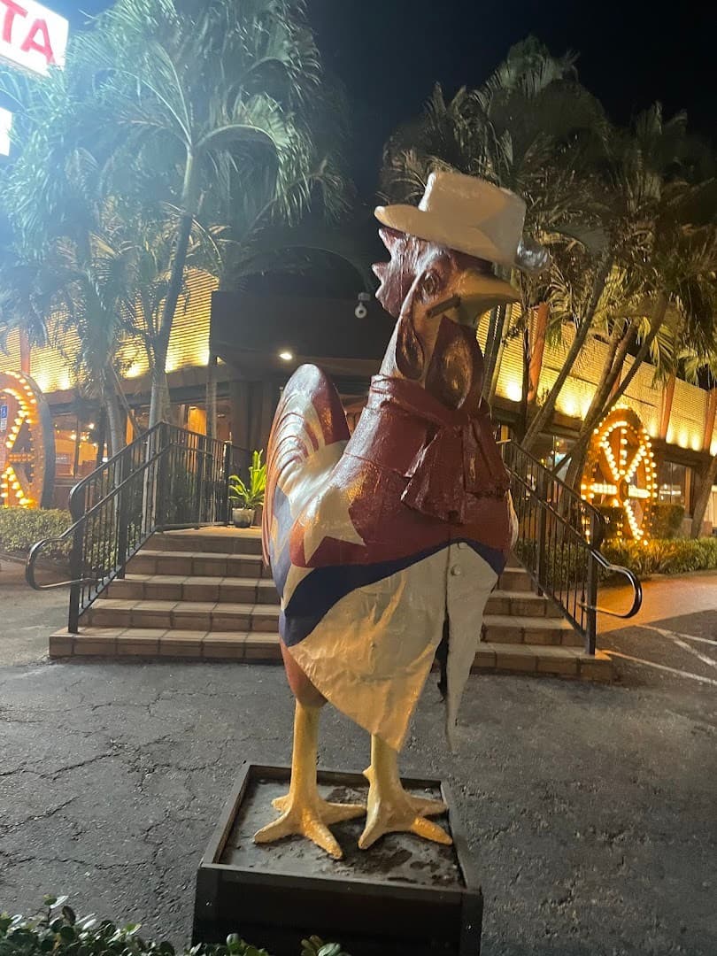 La Carreta restaurant exterior statue in Miami