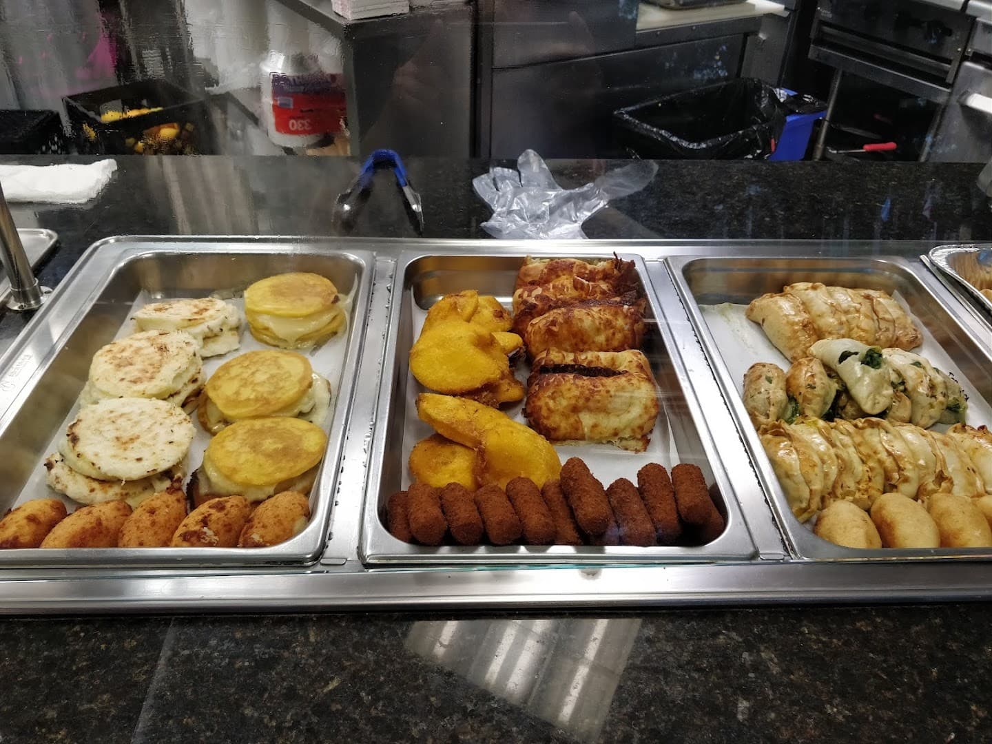 Delicious dishes at La Estacion Cafe in Miami