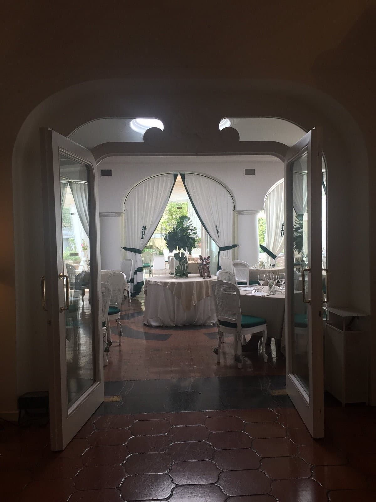 Elegant interior of La Palma Ristorante & Bar in Miami