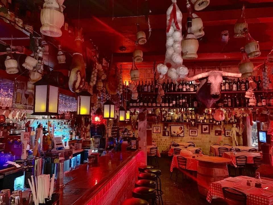 La Romanita Restaurant and Privato Lounge interior in Hialeah