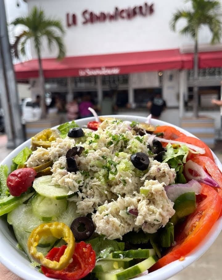Fresh salad at La Sandwicherie Miami Beach