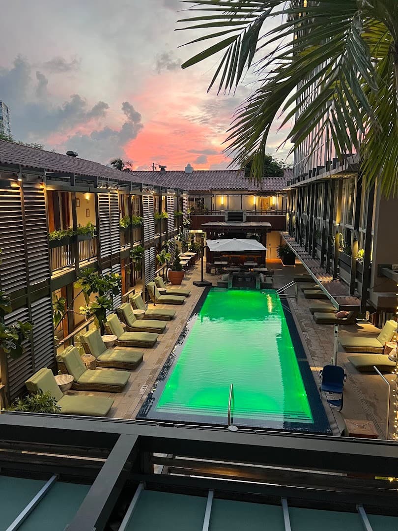 Lennox Miami Beach hotel pool at sunset