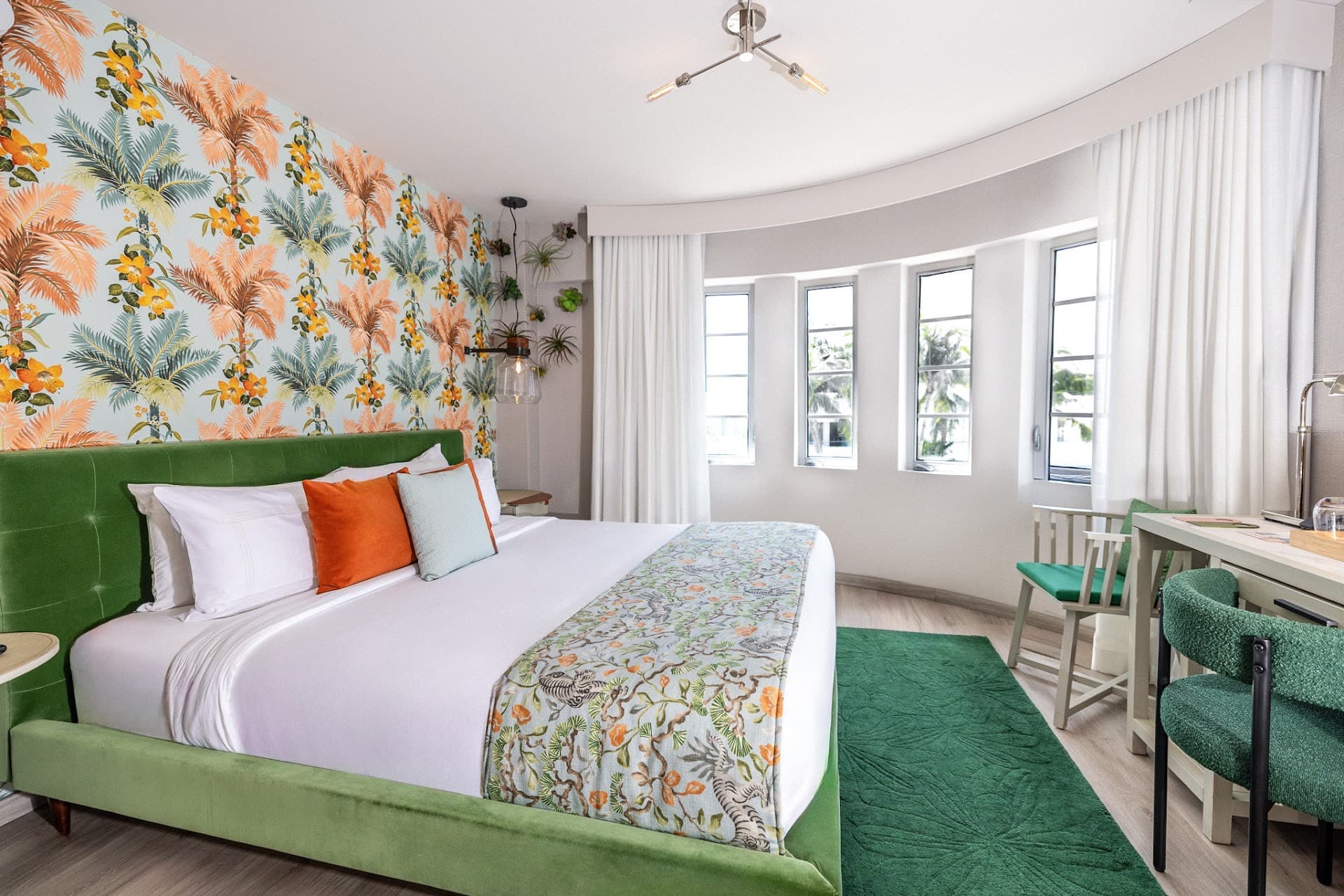 Lennox Miami Beach guest room with modern decor