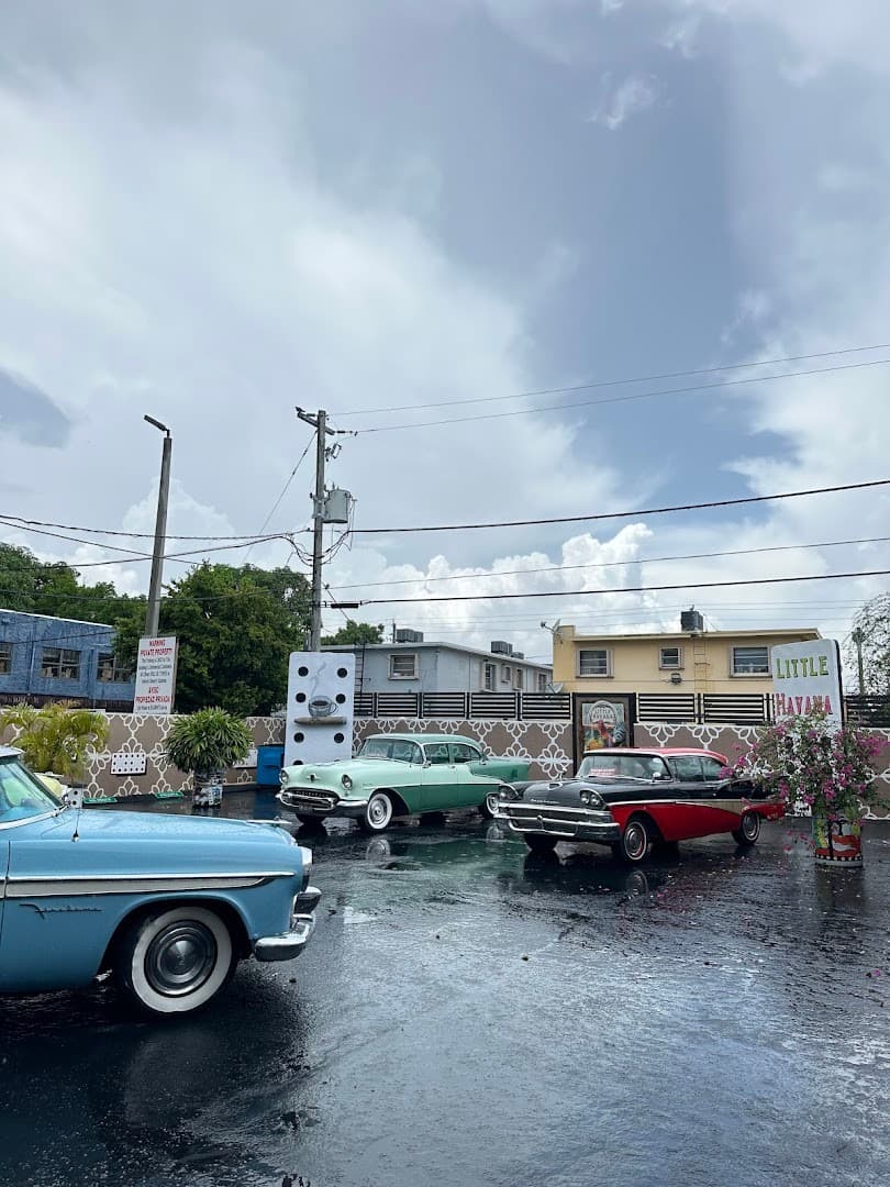 Classic cars at Little Havana Tours in Miami