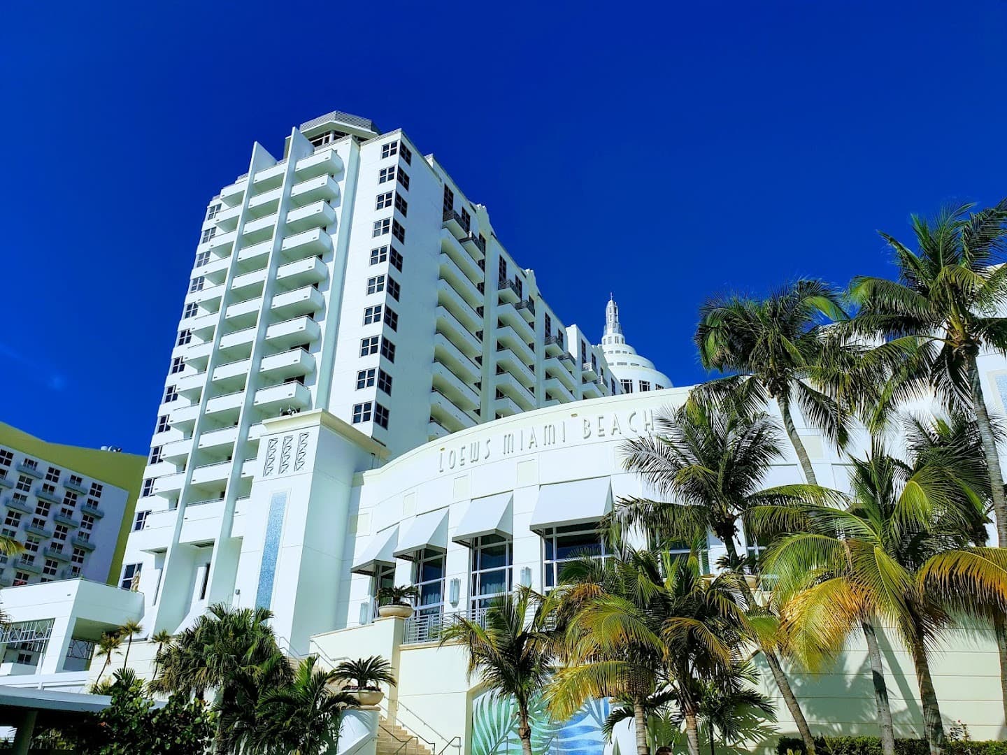 Loews Miami Beach Hotel exterior view