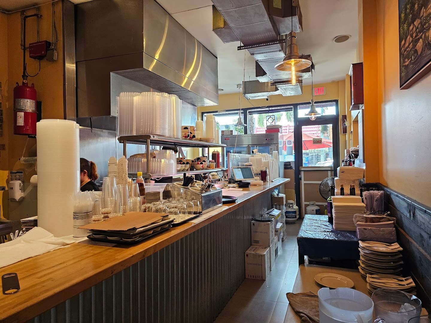 Interior view of Lung Yai Thai Tapas in Miami