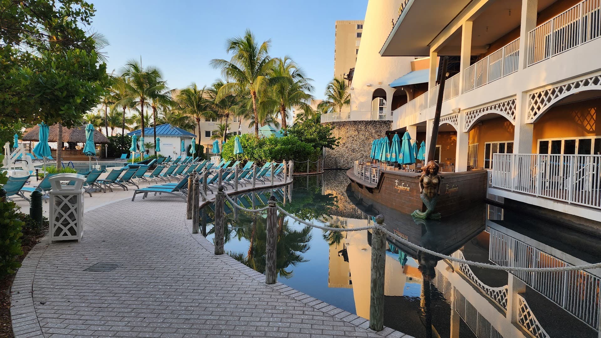 Margaritaville Hollywood Beach Resort pool area