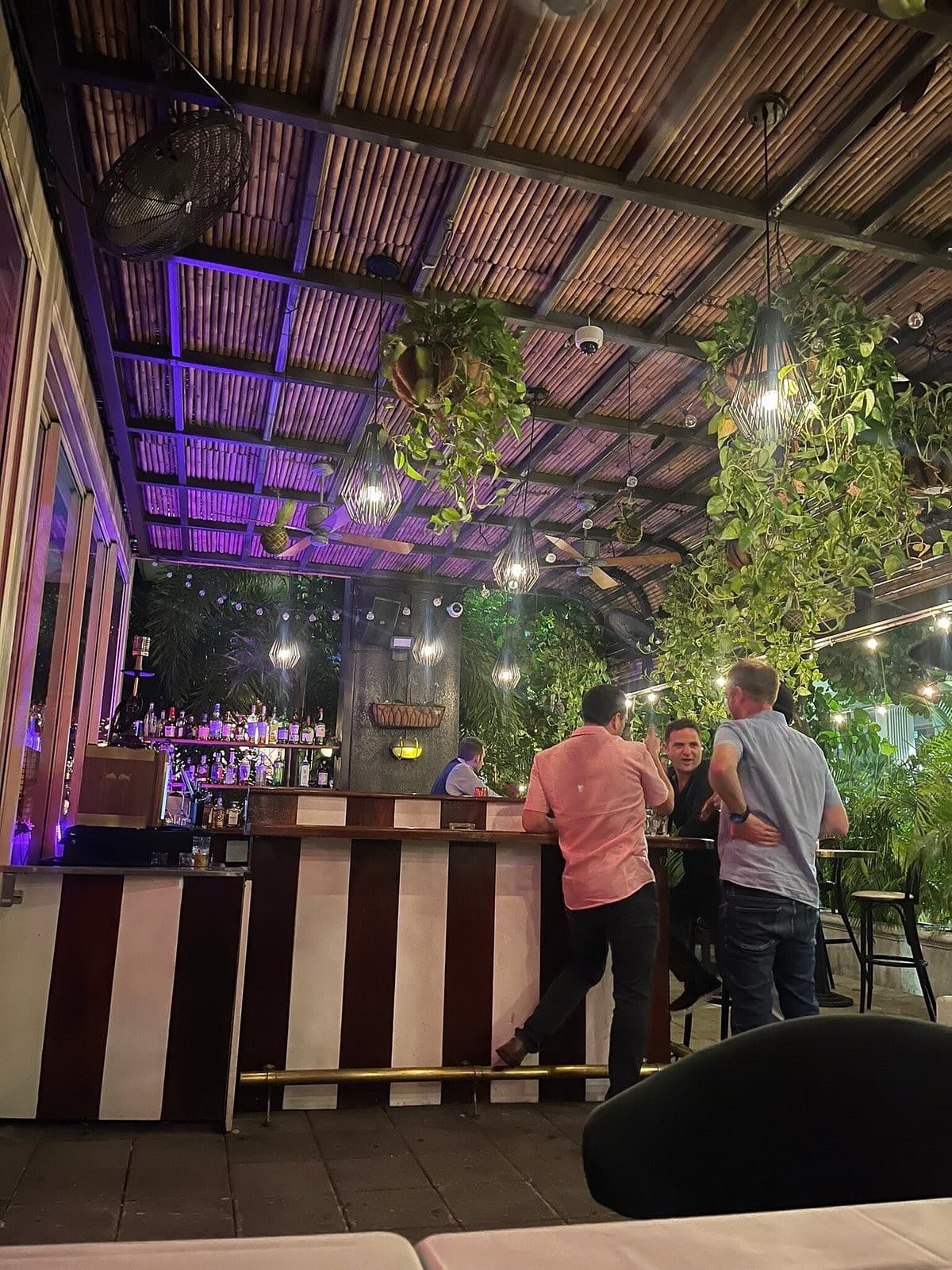 Charming interior ambiance of Marion Miami restaurant