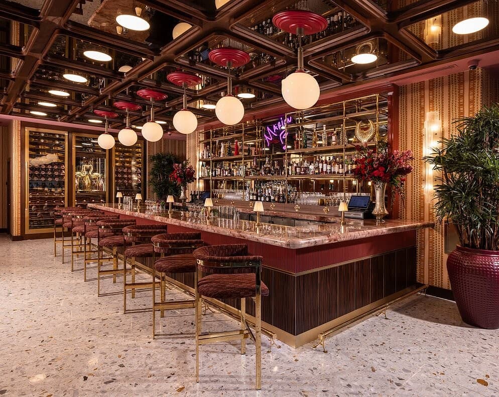 Bar at Marion Miami showcasing elegant interior design