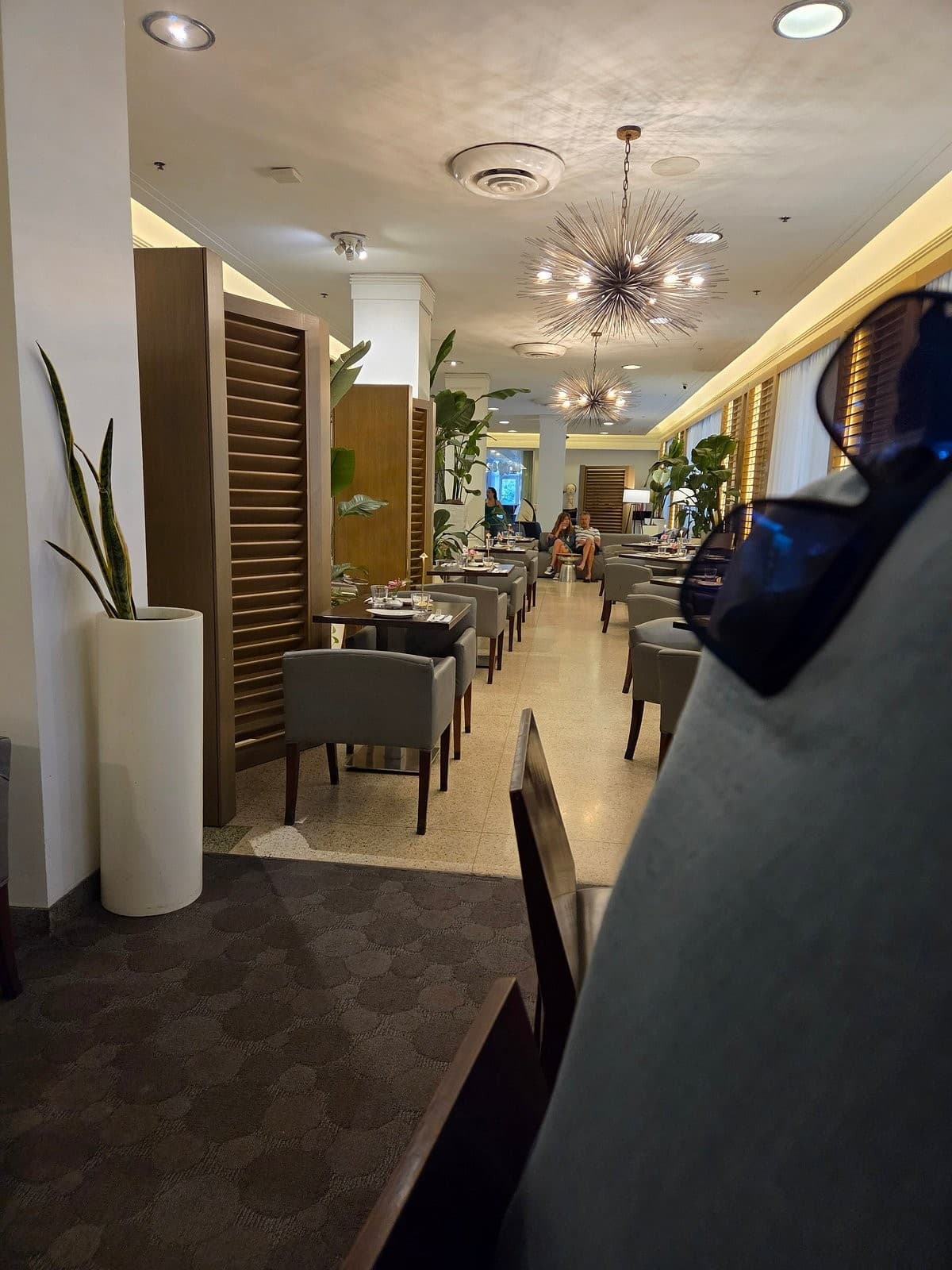 Marseilles Beachfront Hotel lobby in Miami Beach