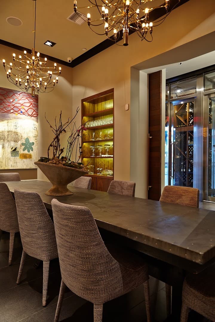 MC Kitchen interior dining area in Miami