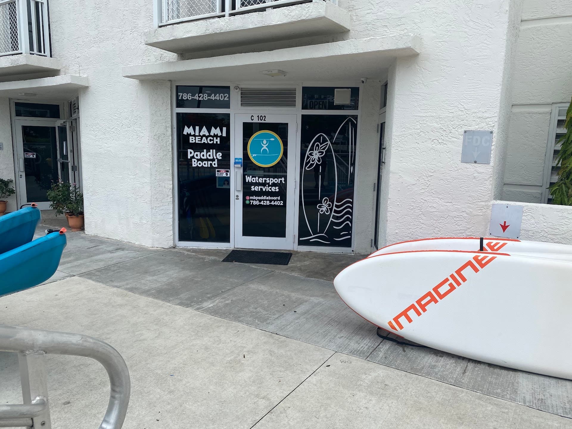 Miami Beach Paddleboard storefront in Miami Beach