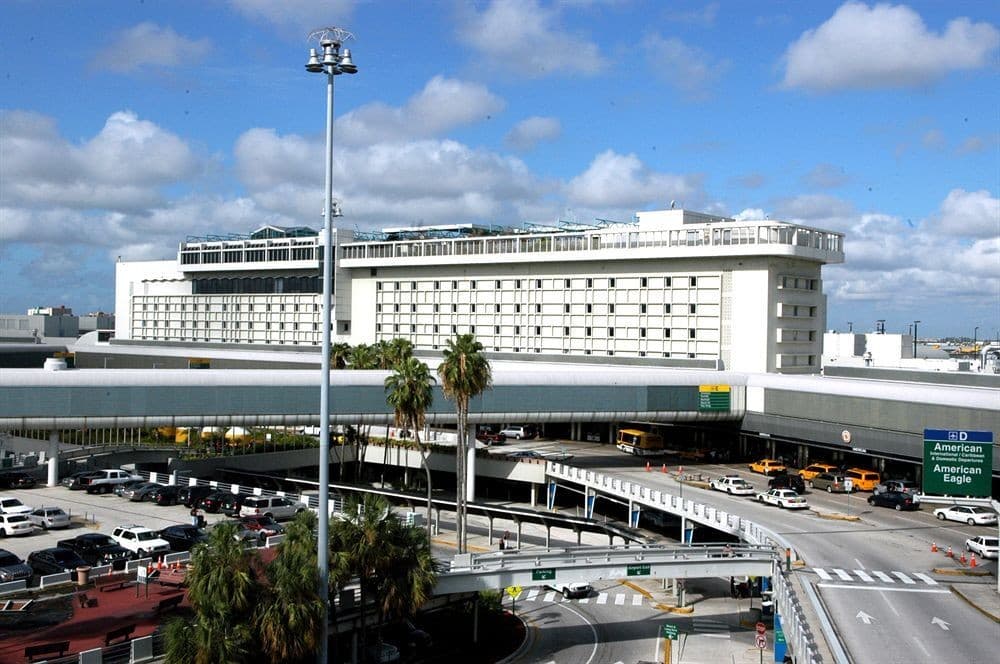 Miami International Airport Hotel on Concourse E 2nd Floor