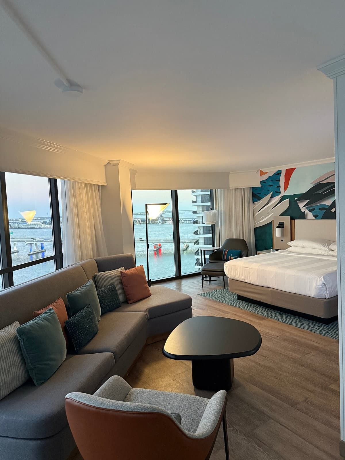 Miami Marriott Biscayne Bay hotel room with waterfront view