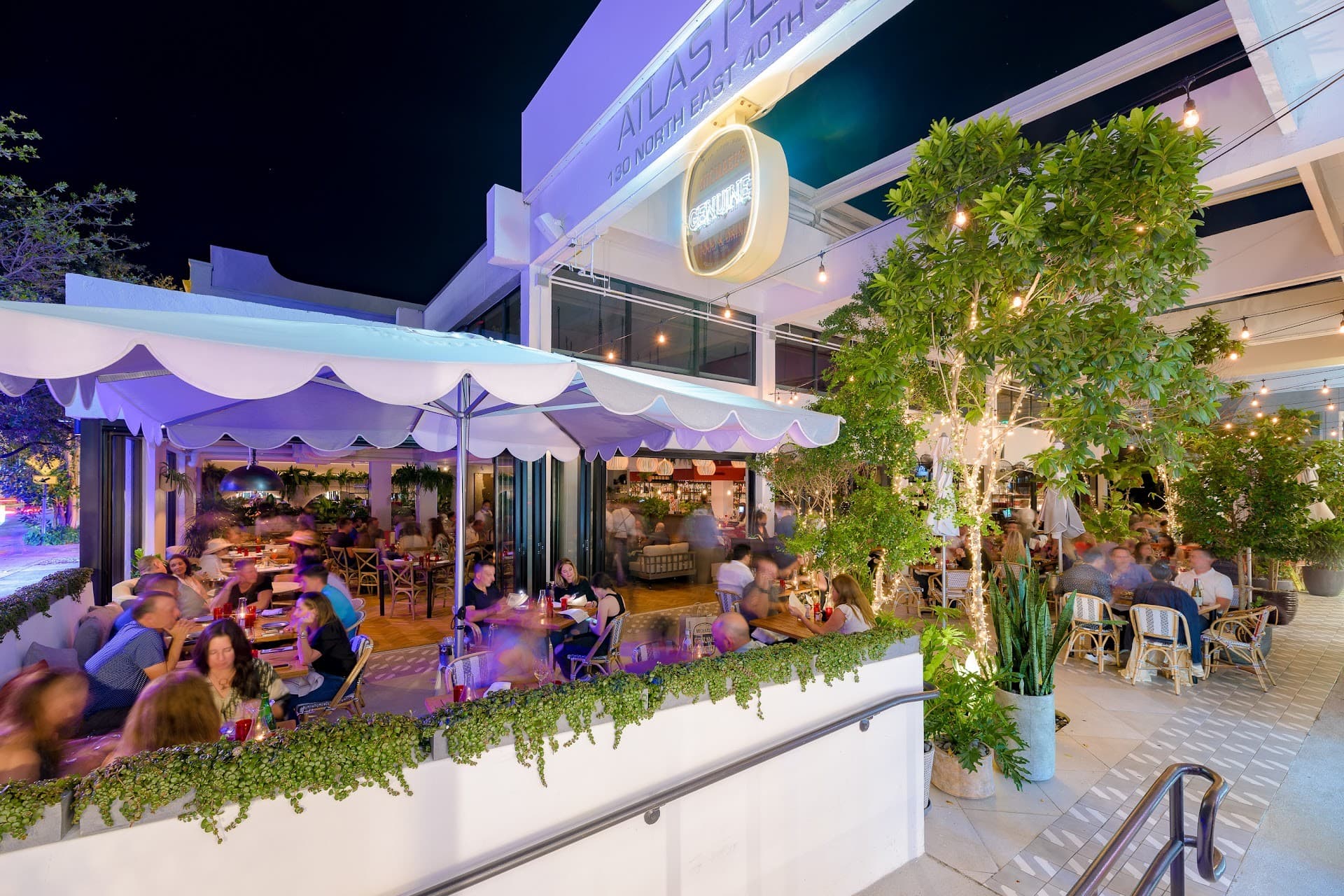 Michael's Genuine outdoor dining area in Miami