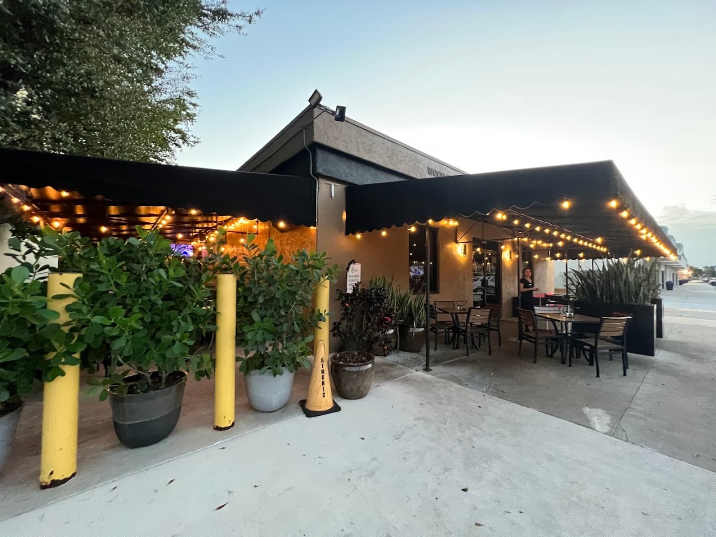 Monty's Coconut Grove restaurant exterior in Miami