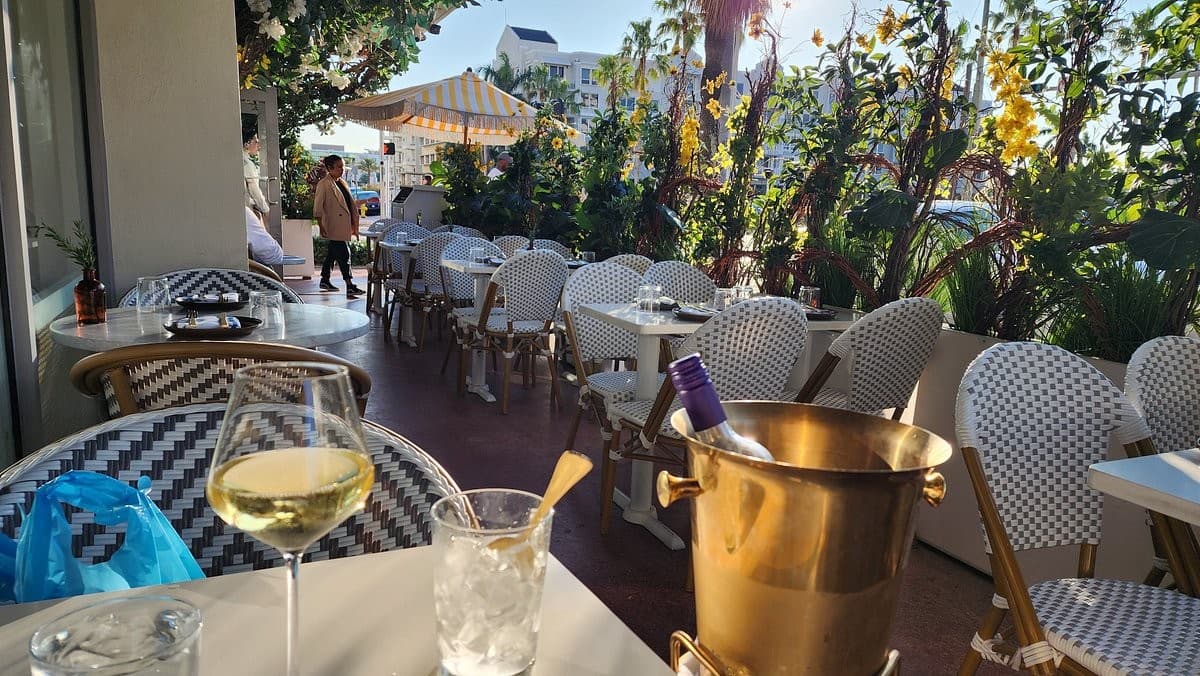 Outdoor patio at Motek South Beach in Miami Beach