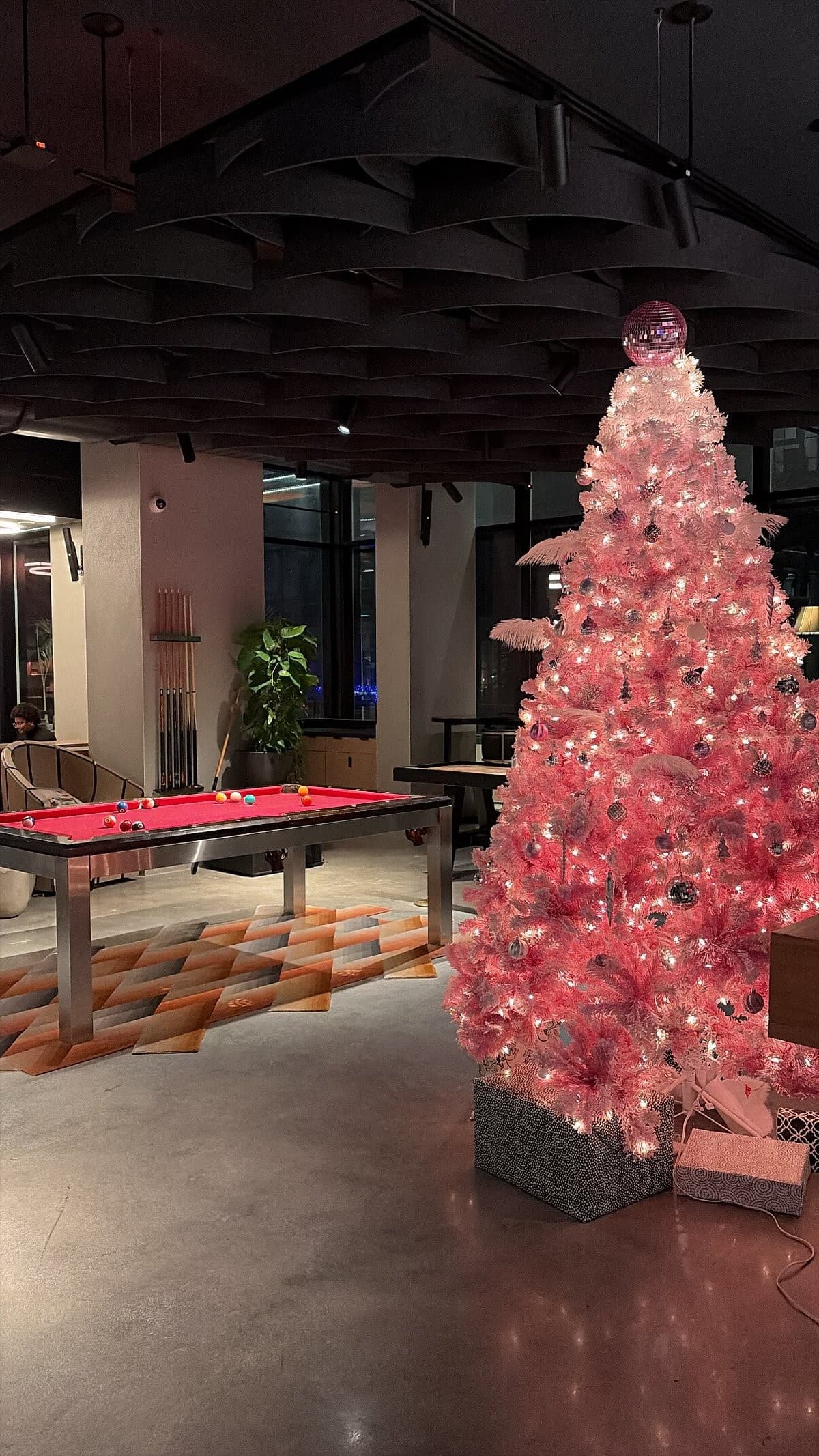 Pink Christmas tree in Moxy Miami Wynwood lobby