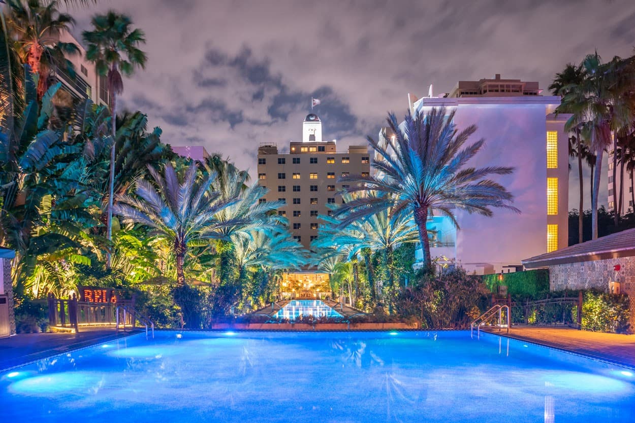 Night view of the National Hotel pool in Miami Beach