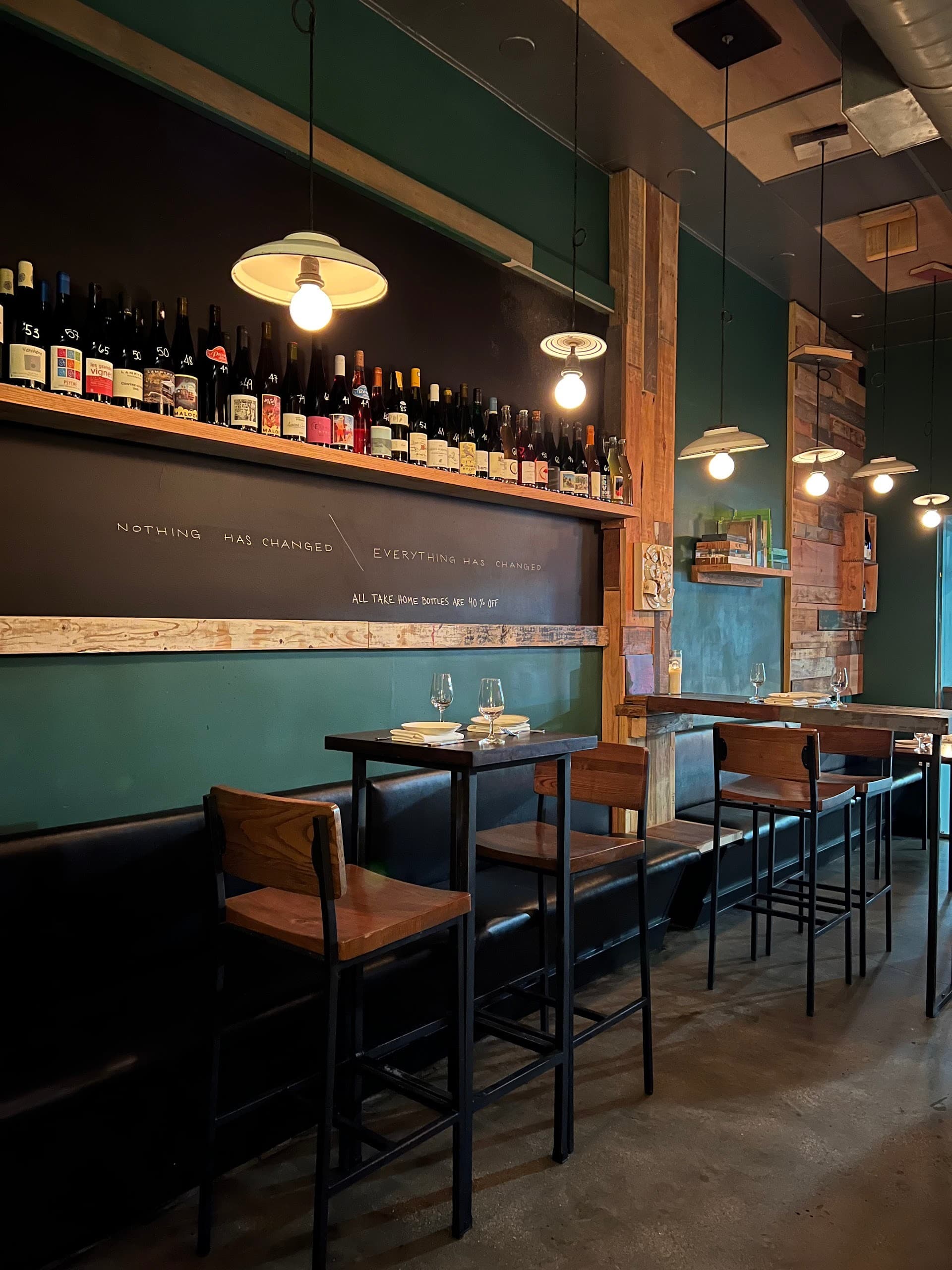 Niu Wine interior showcasing bar and decor in Miami