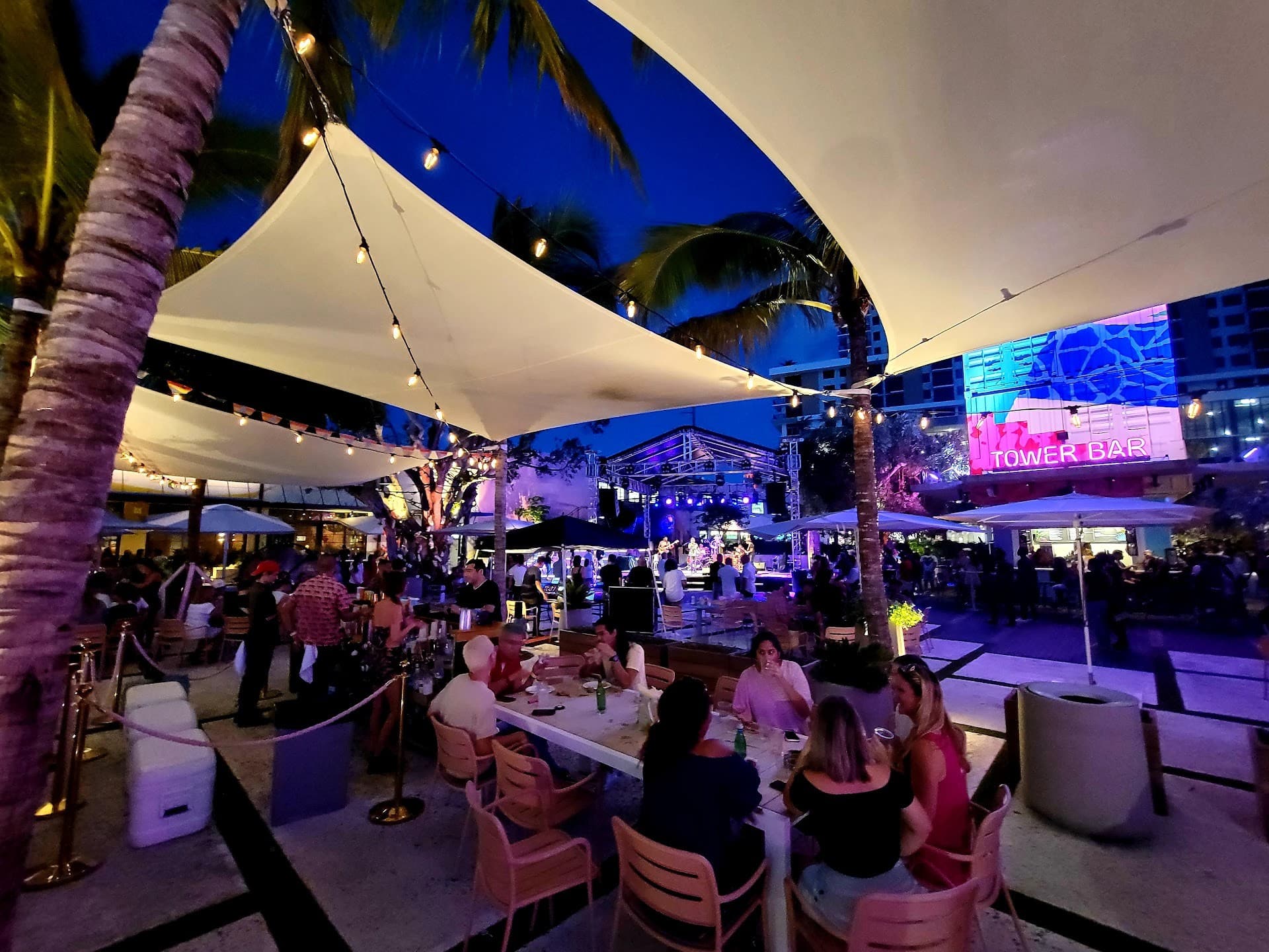 Vibrant nightlife at Oasis Wynwood, Miami