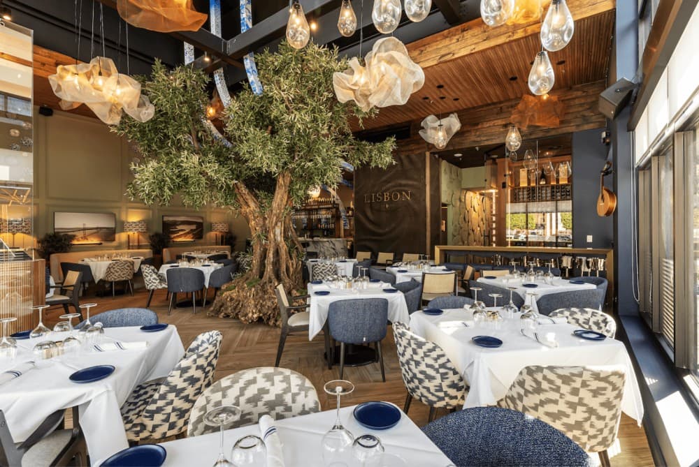 Old Lisbon Restaurants interior in Aventura