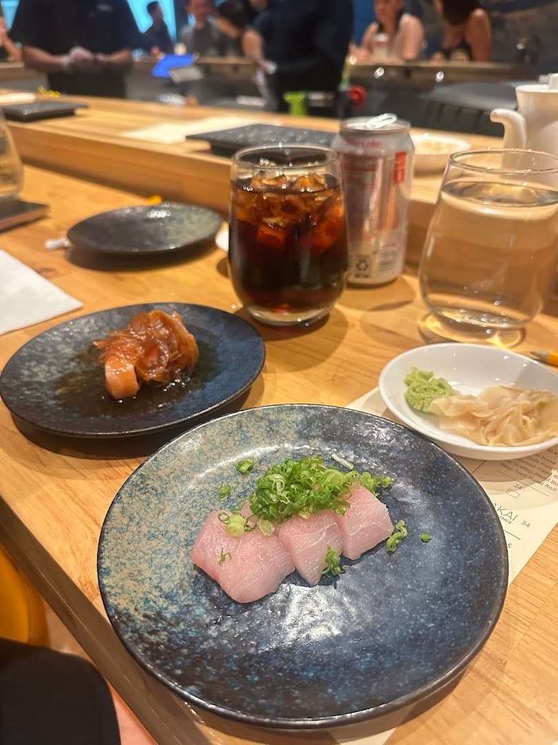 Sushi dining experience at OMAKAI hand roll bar in Miami