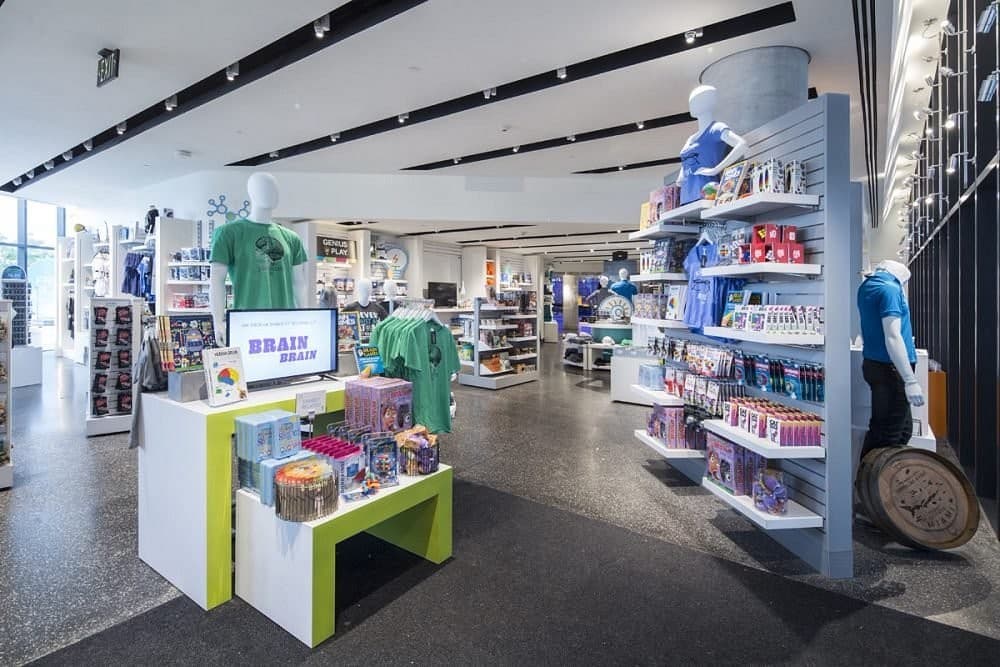 Gift shop at Phillip & Patricia Frost Museum of Science in Miami
