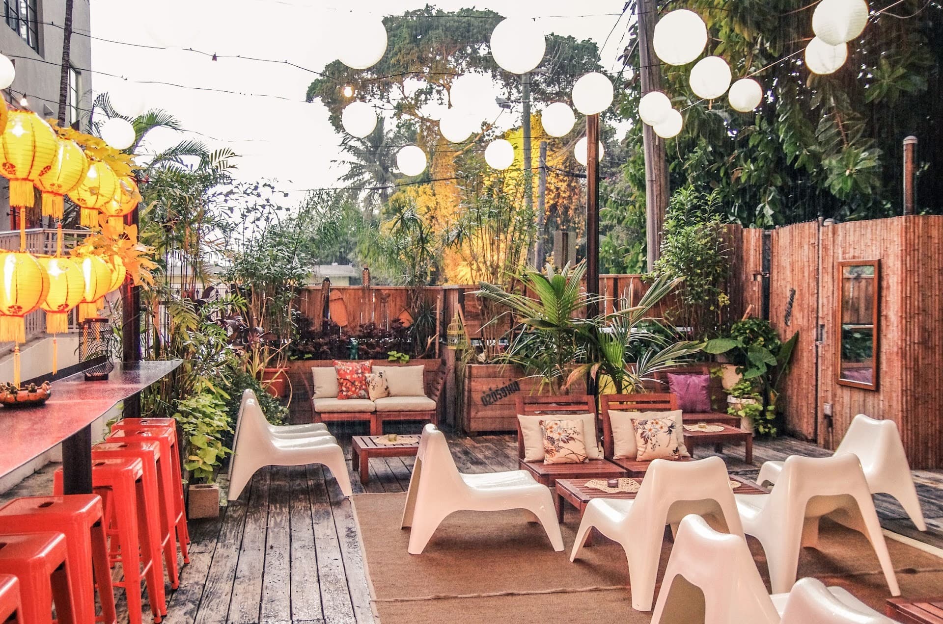Phuc Yea outdoor patio seating in Miami
