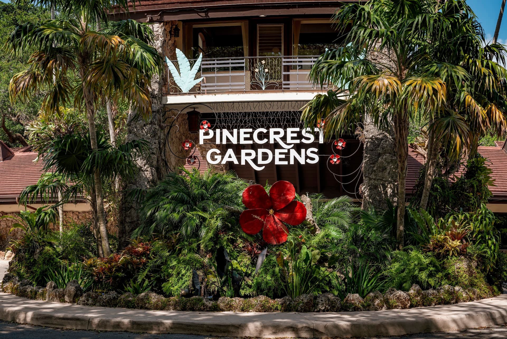Pinecrest Gardens entrance sign in Miami