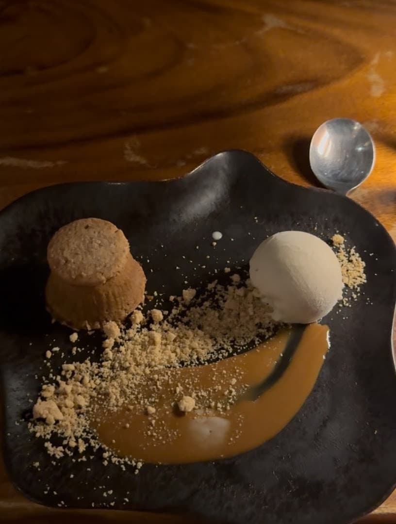 Dessert dish at Quinto Miami restaurant