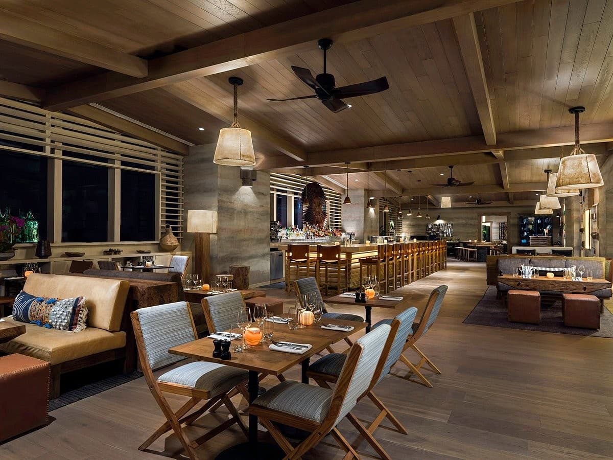 Quinto Miami interior dining atmosphere