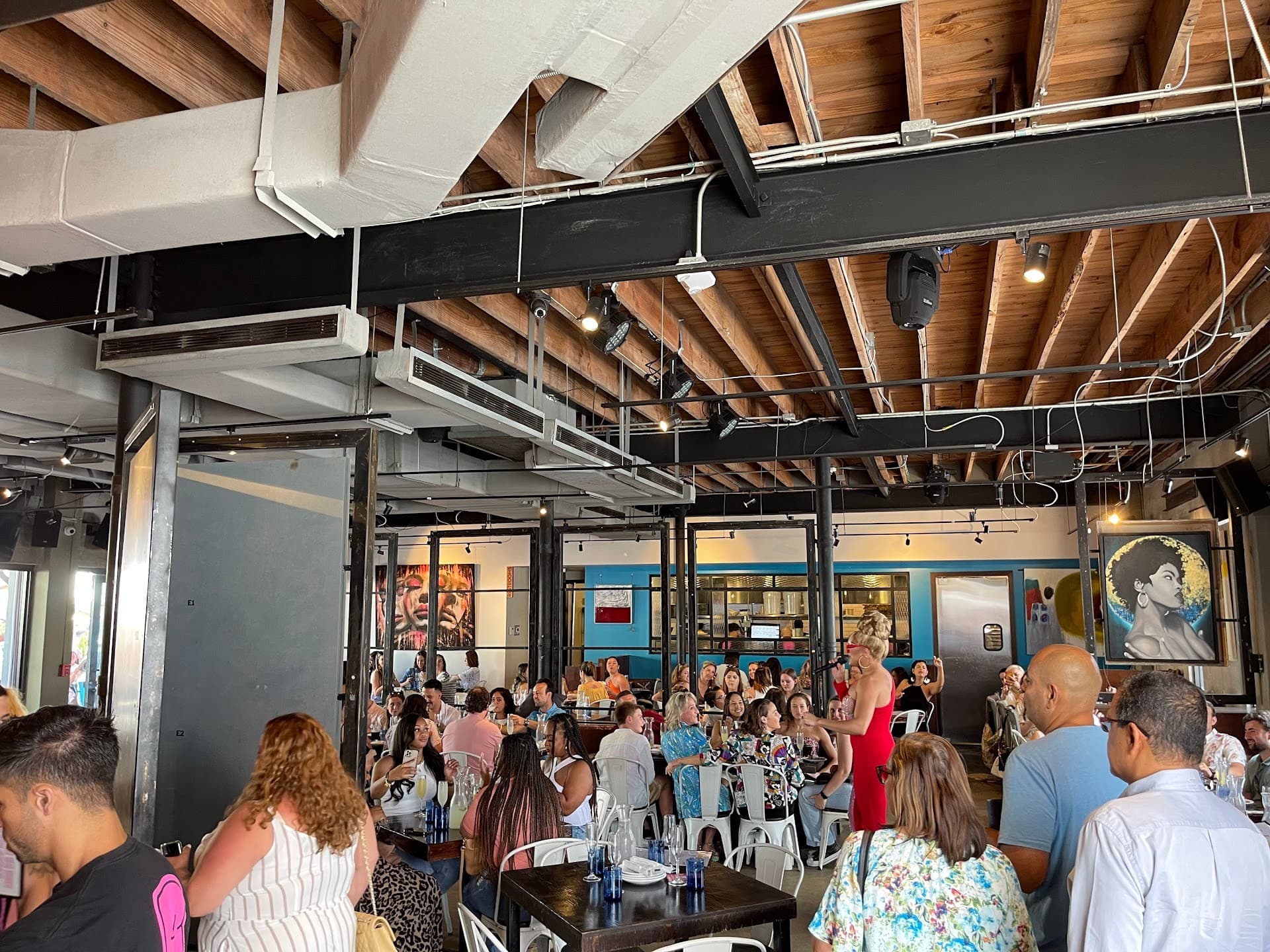 Vibrant dining scene at R House Wynwood, Miami
