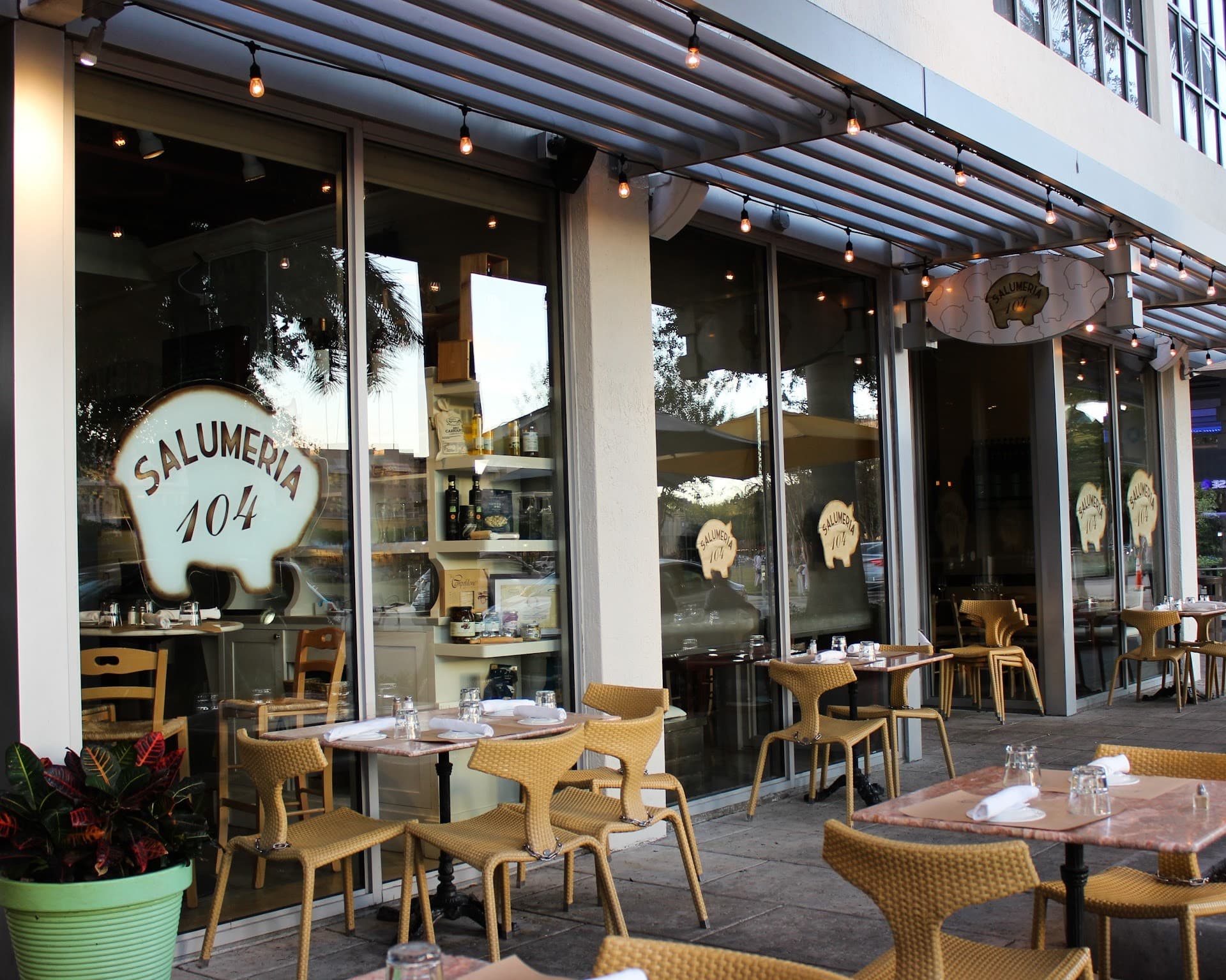 Salumeria 104 exterior view in Midtown Miami