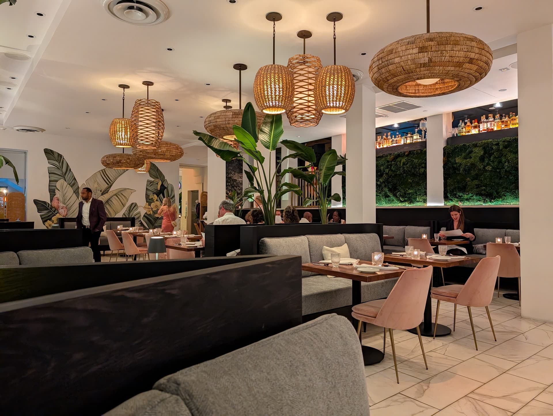 Sérêvène by Chef Pawan Pinisetti interior in Miami Beach