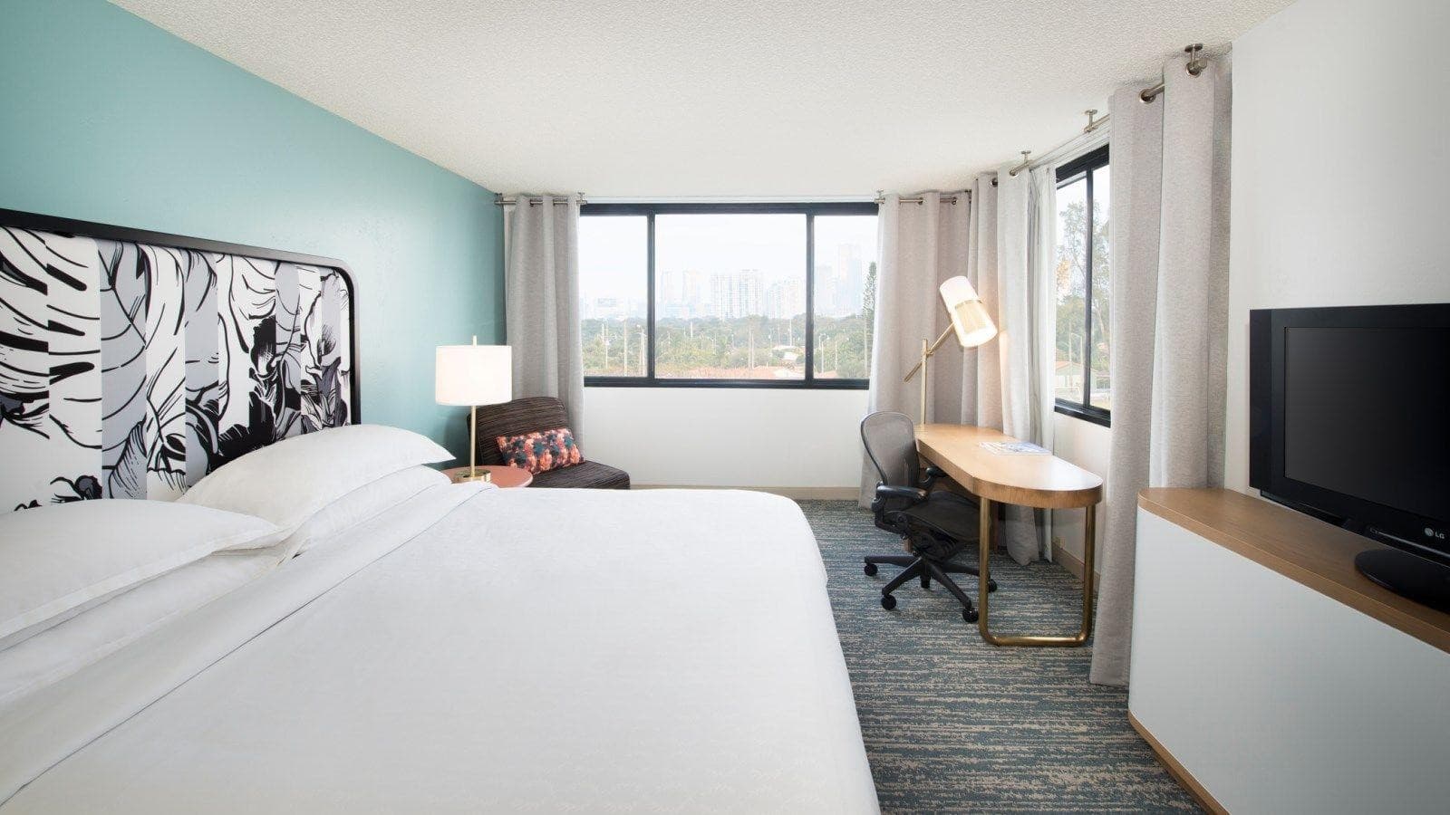 Sheraton Miami Airport Hotel room with modern decor