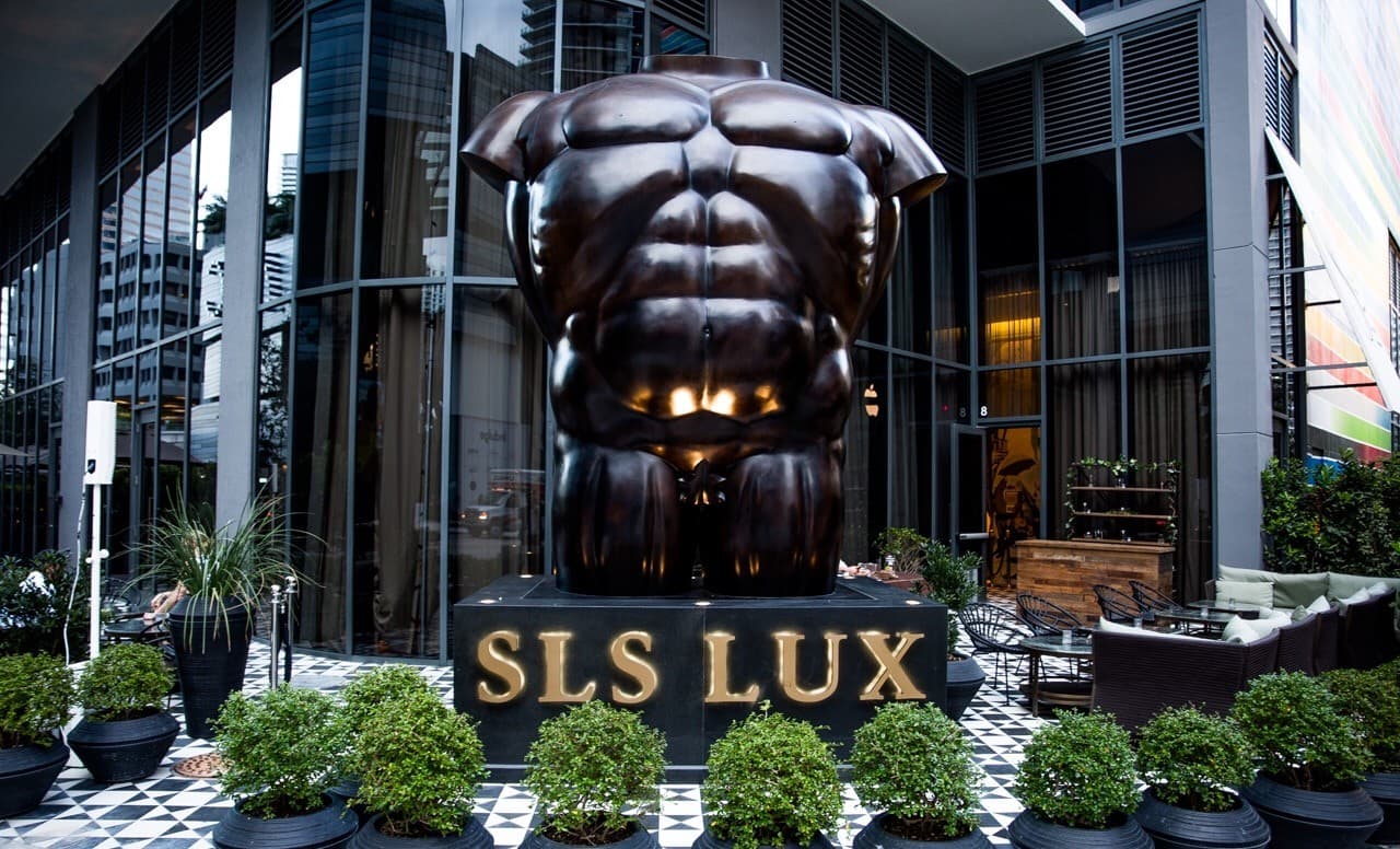 Artistic sculpture at SLS LUX Brickell in Miami